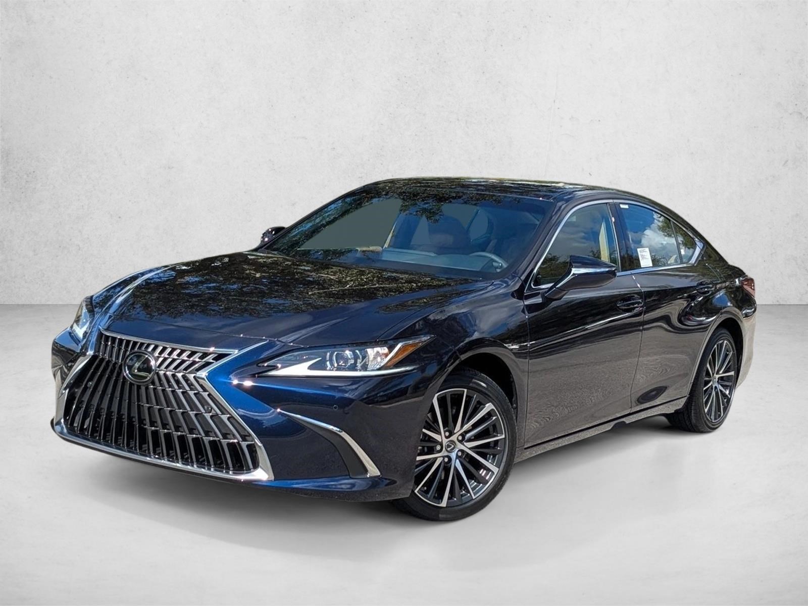 2025 Lexus ES 350's photo