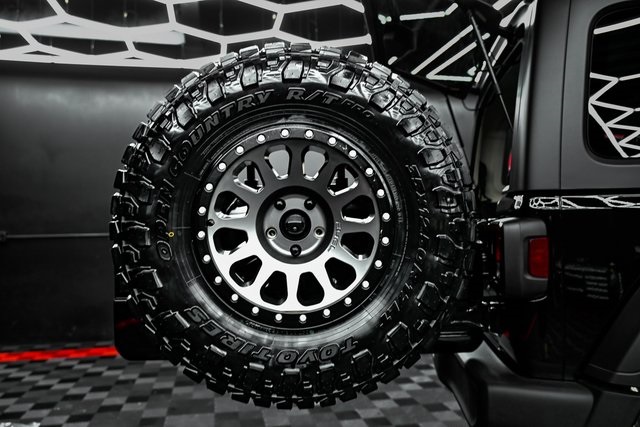 2025 Jeep Wrangler Sport S photo 18