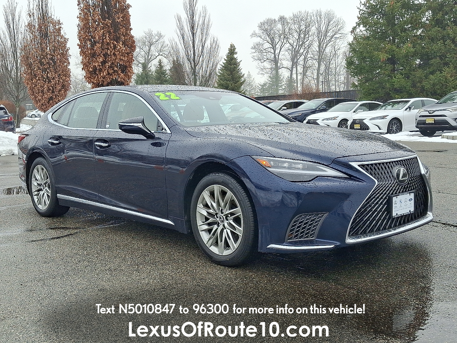 2022 Lexus LS Base's photo