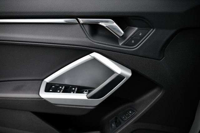 2023 Audi Q3 Premium S line photo 13