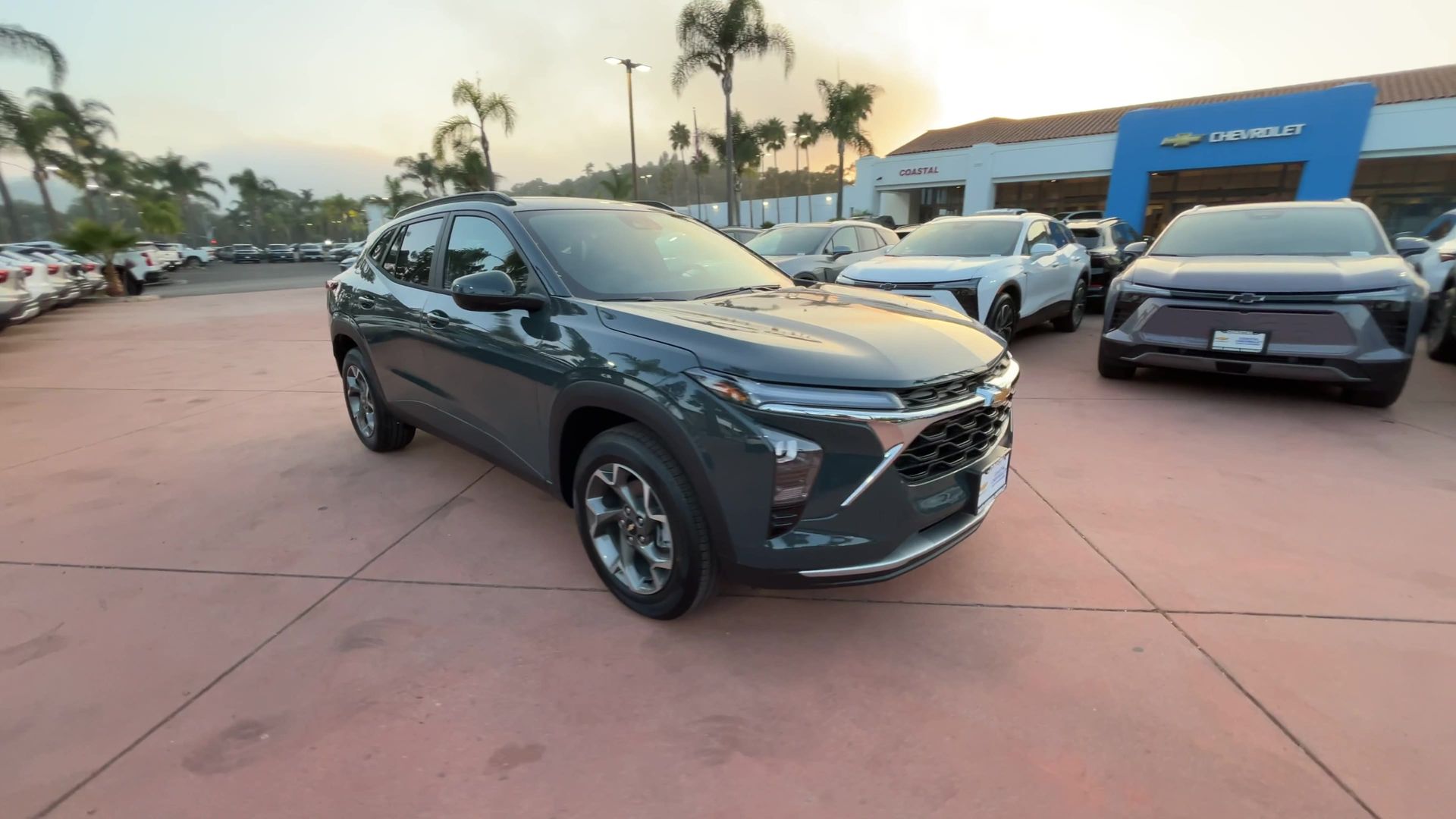 2026 Chevrolet Trax LT photo 2