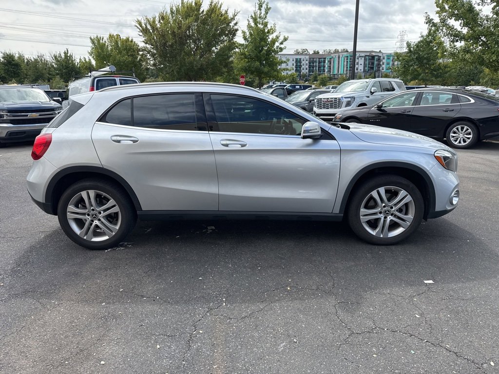 2019 Mercedes Benz GLA 250 photo 3
