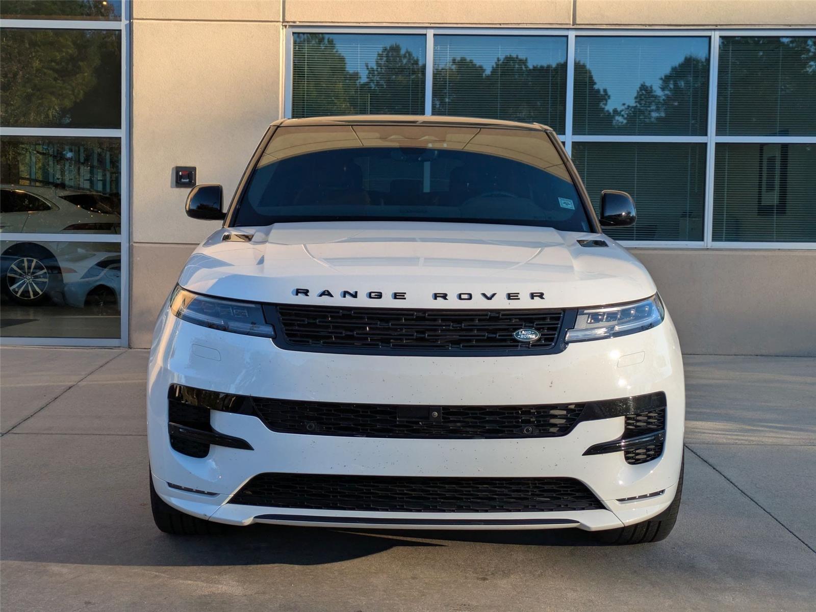 2024 Land Rover Range Rover Sport SE photo 2