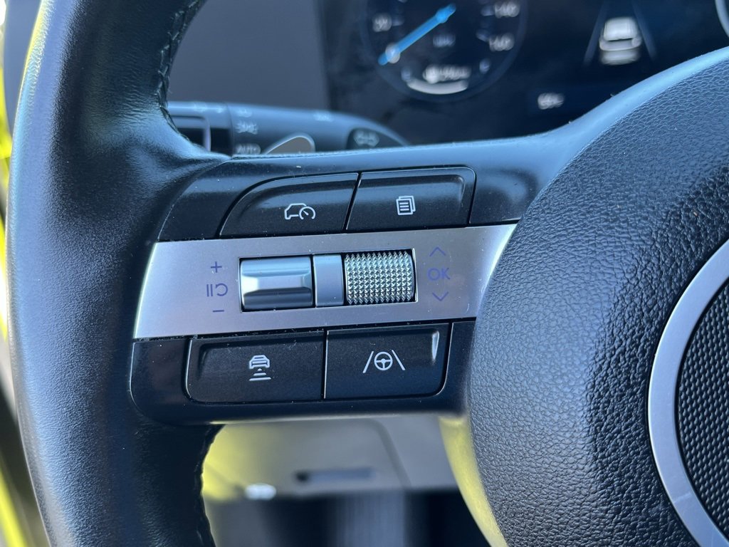 2024 Hyundai Kona Limited photo 4