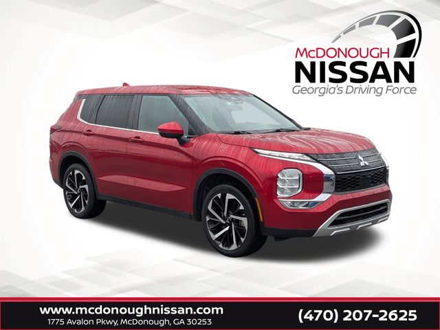 2024 Mitsubishi Outlander SE's photo