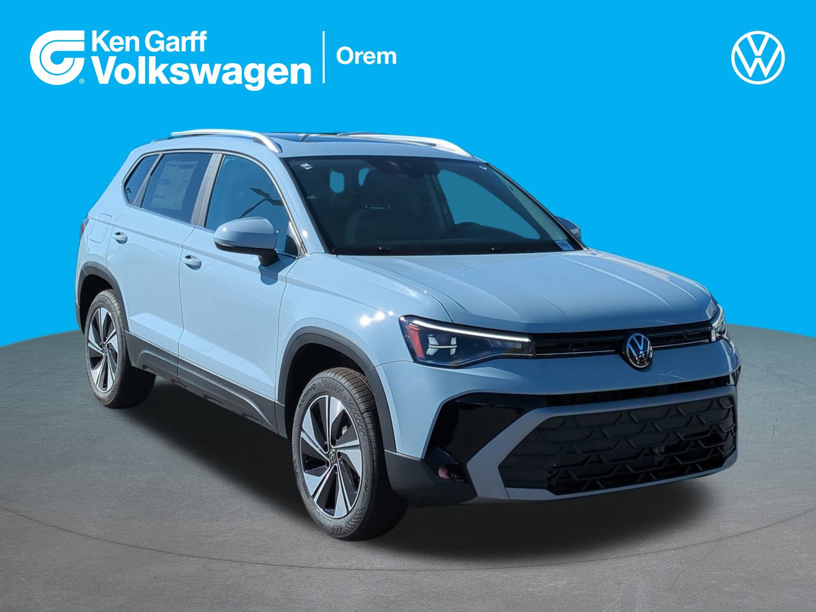 2025 Volkswagen Taos SE's photo
