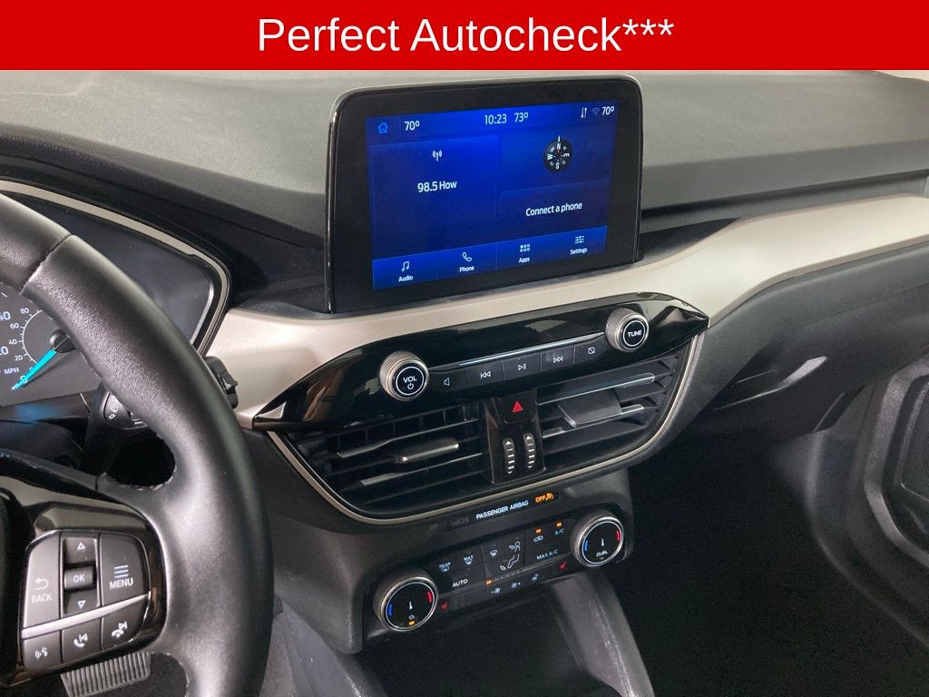 Used 2022 Ford Escape SEL with VIN 1FMCU9H62NUB70032 for sale in Elk River, Minnesota
