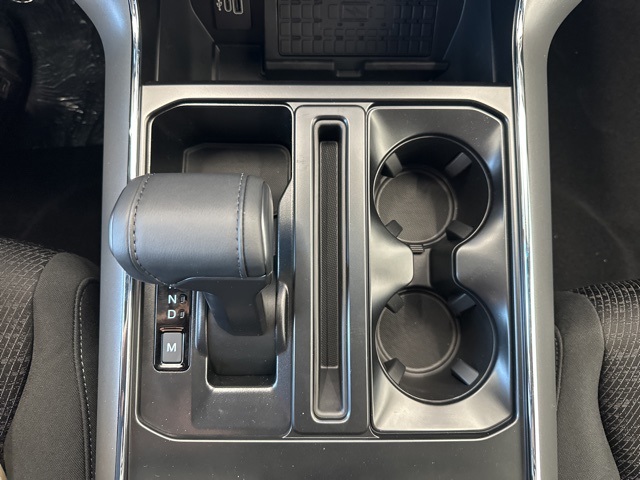 2025 Ford F-150 XLT photo 26
