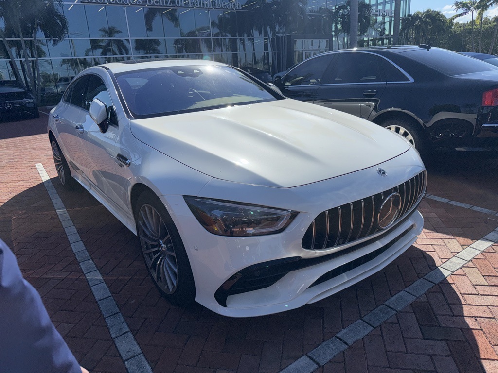 2022 Mercedes Benz AMG GT photo 2