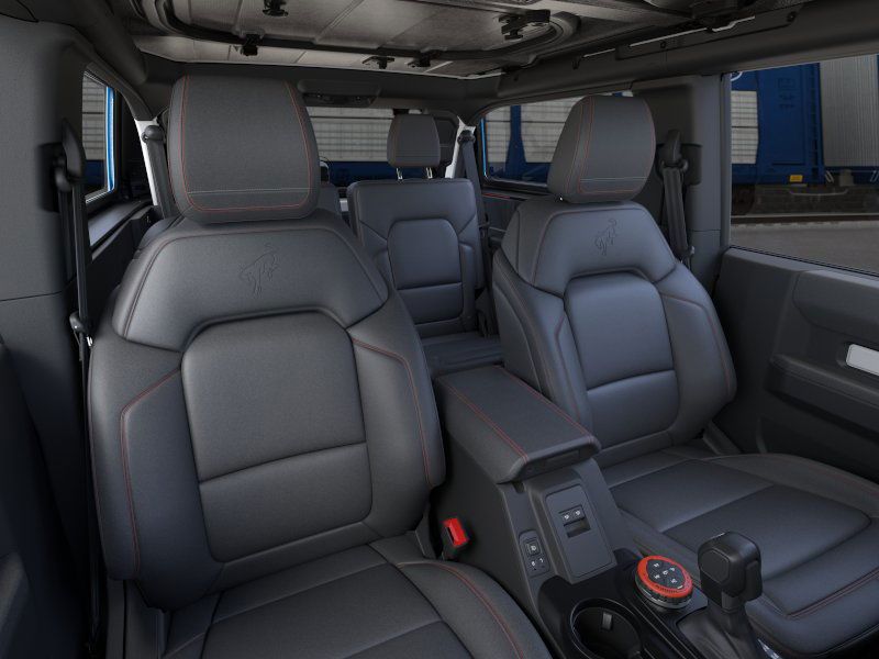 2025 Ford Bronco First Edition photo 9