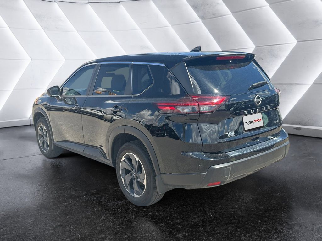 2024 Nissan Rogue SV photo 6