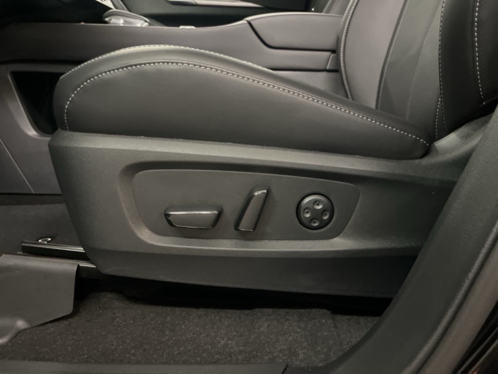 2025 Infiniti QX60 Luxe photo 14