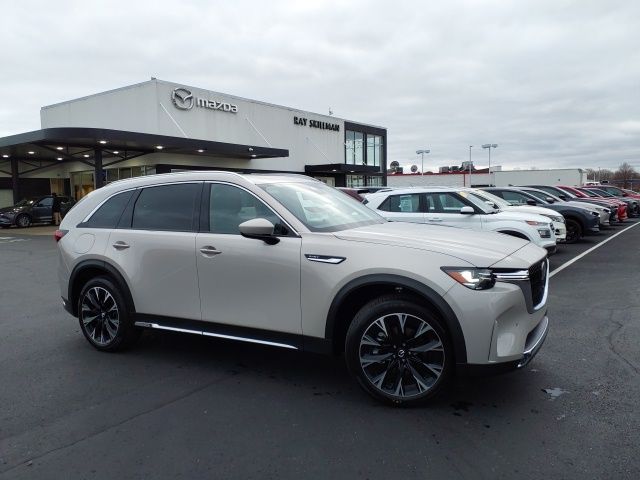 2026 Mazda CX-90 Premium's photo