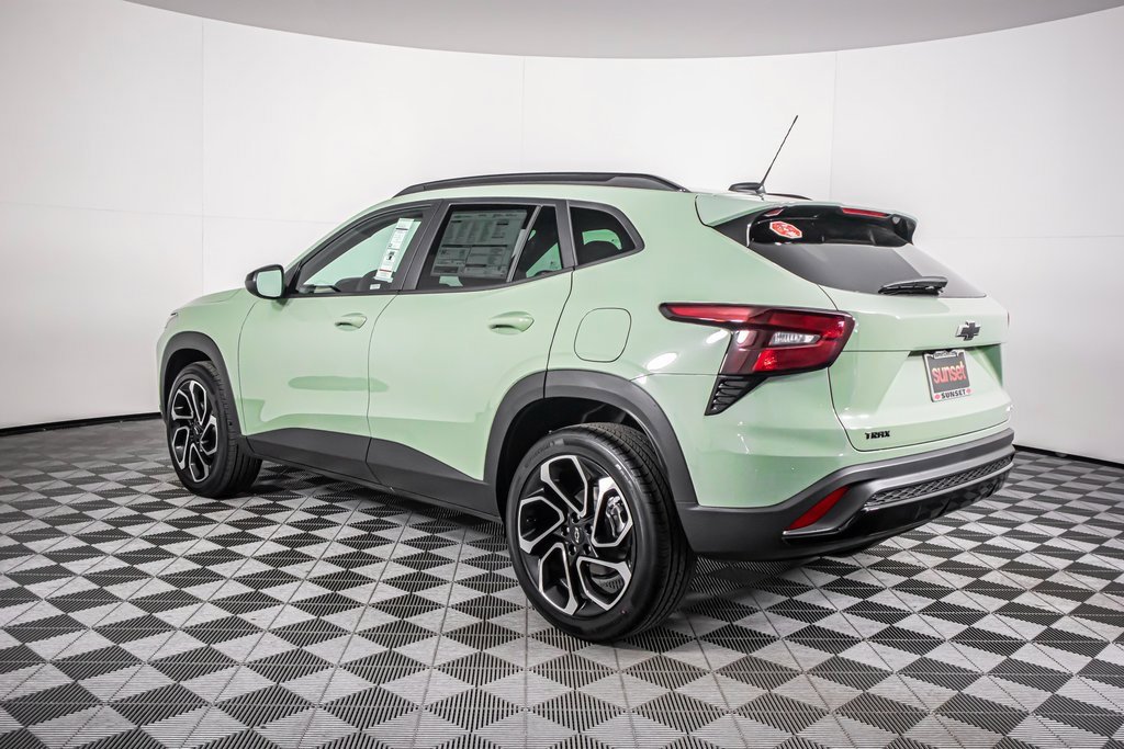 New 2024 Chevrolet Trax 2RS SUV in Sumner 23439 Sunset Chevrolet