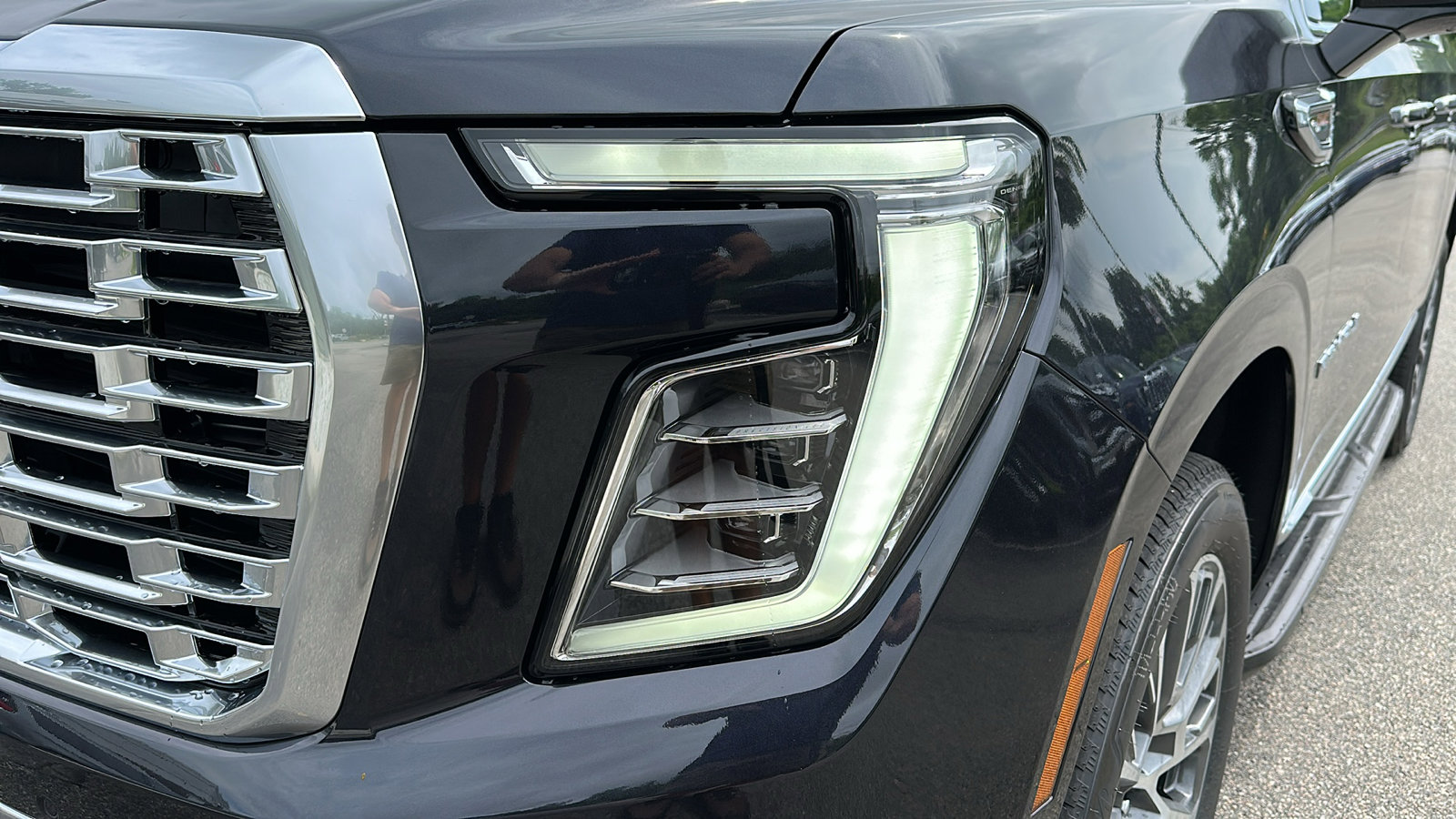 2025 Gmc Yukon XL Denali photo 4