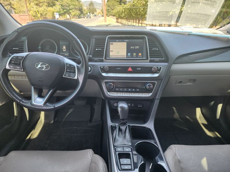 2019 Hyundai Sonata Limited photo 9