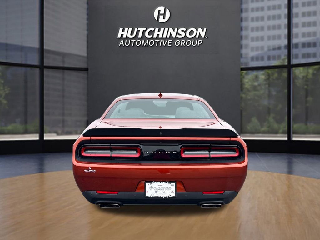 2023 Dodge Challenger R/T photo 4