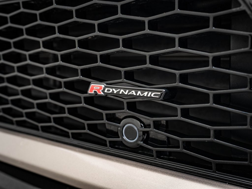 2023 Land Rover Discovery Sport S R-Dynamic photo 8