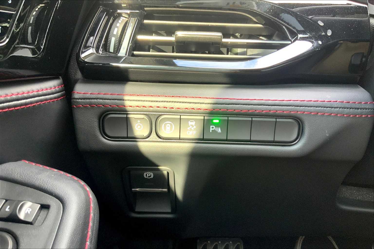 2023 Acura MDX SH-AWD A-Spec photo 32