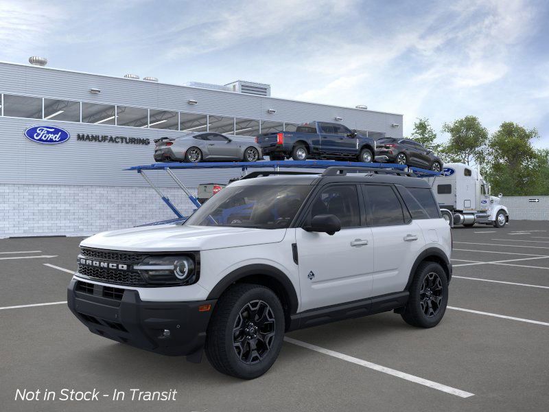 2025 Ford Bronco Sport Outer Banks photo 2