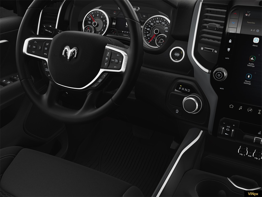 2025 Ram 1500 Big Horn Night Edition photo 17