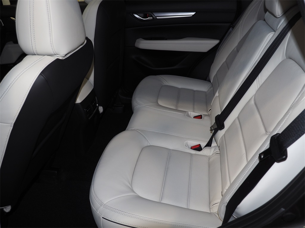 2025 Mazda CX-5 2.5 Premium Plus photo 4