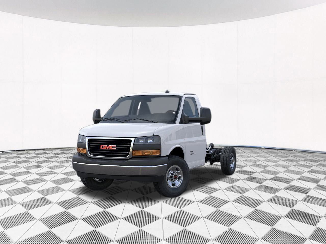 2025 Gmc Savana Cutaway 3500 photo 2