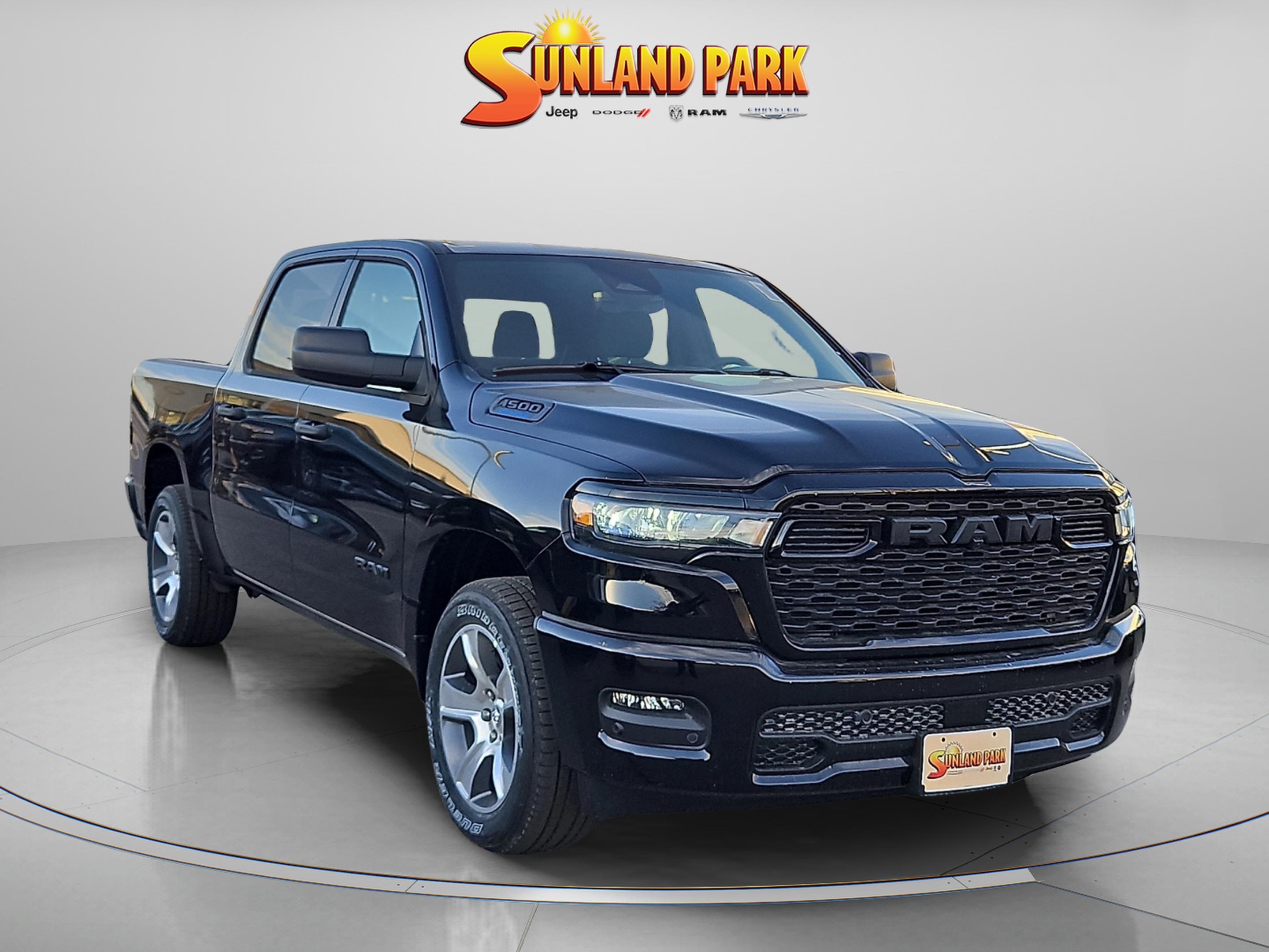2025 RAM Ram 1500 Pickup Tradesman's photo