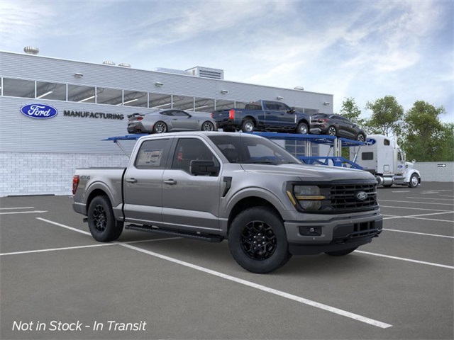 2025 Ford F-150 XLT photo 6