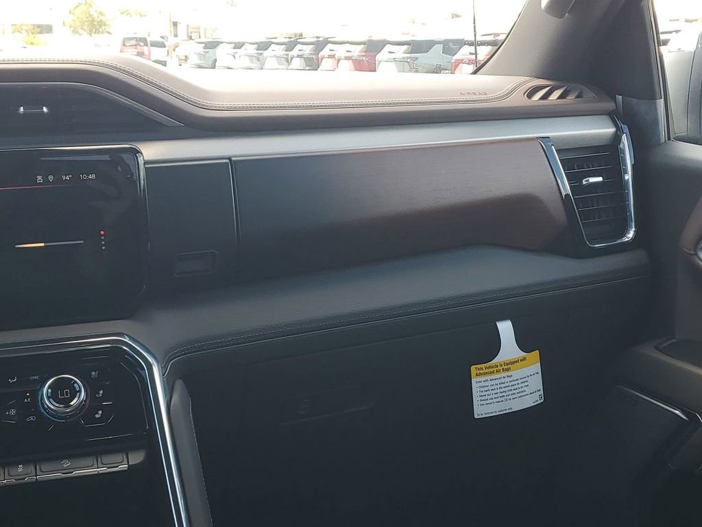 2025 Gmc Sierra Denali photo 11