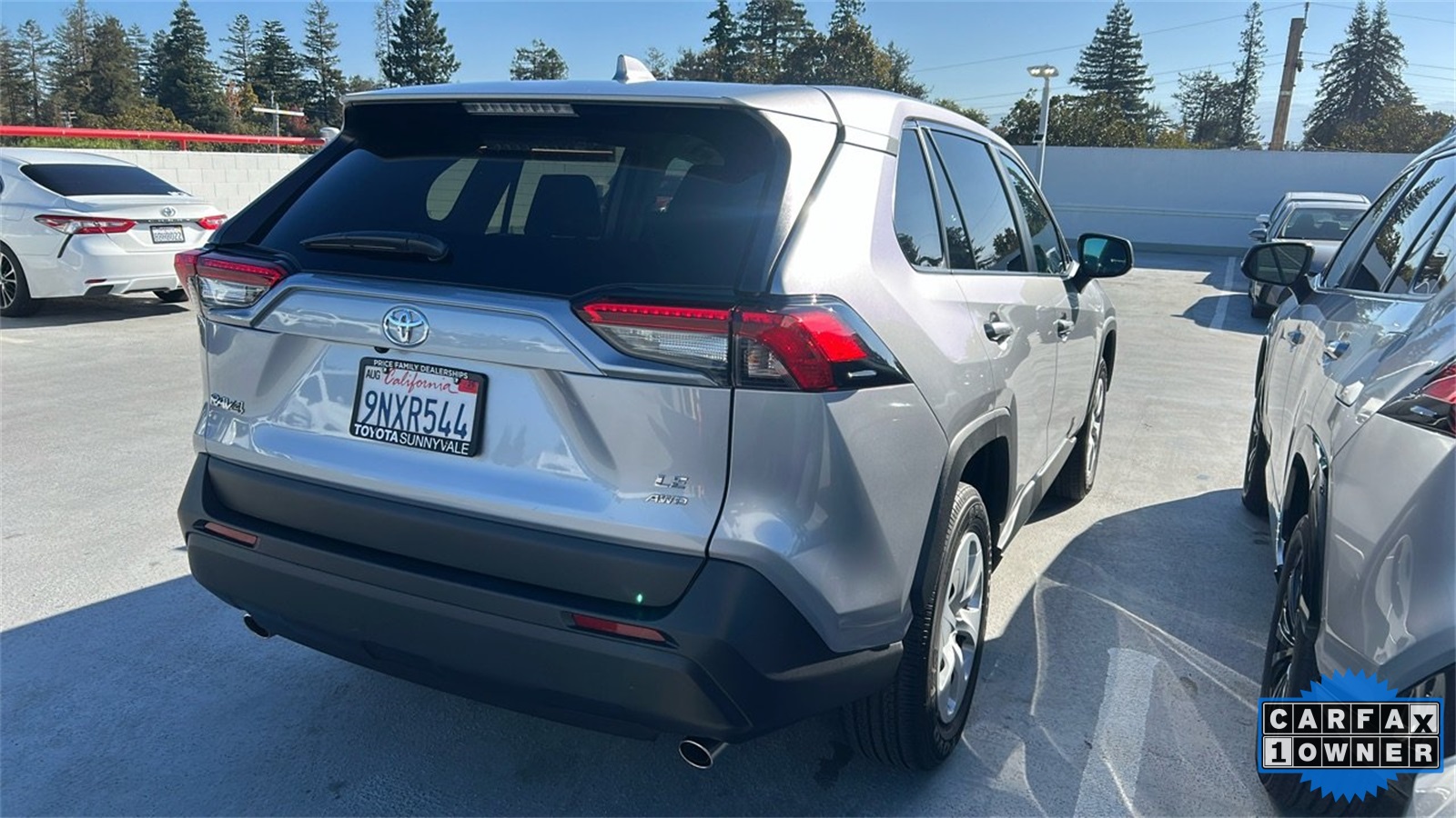 Used 2024 Toyota RAV4 LE with VIN 2T3F1RFV2RC470720 for sale in Kansas City