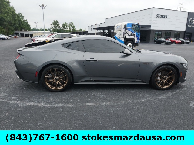 2024 Ford Mustang GT Premium photo 9