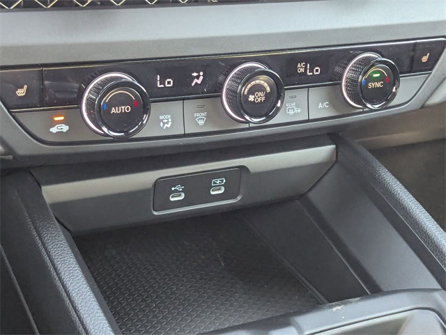 2025 Honda Accord SE photo 17