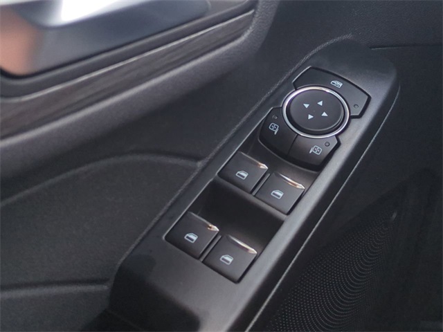 2025 Ford Escape Platinum photo 22