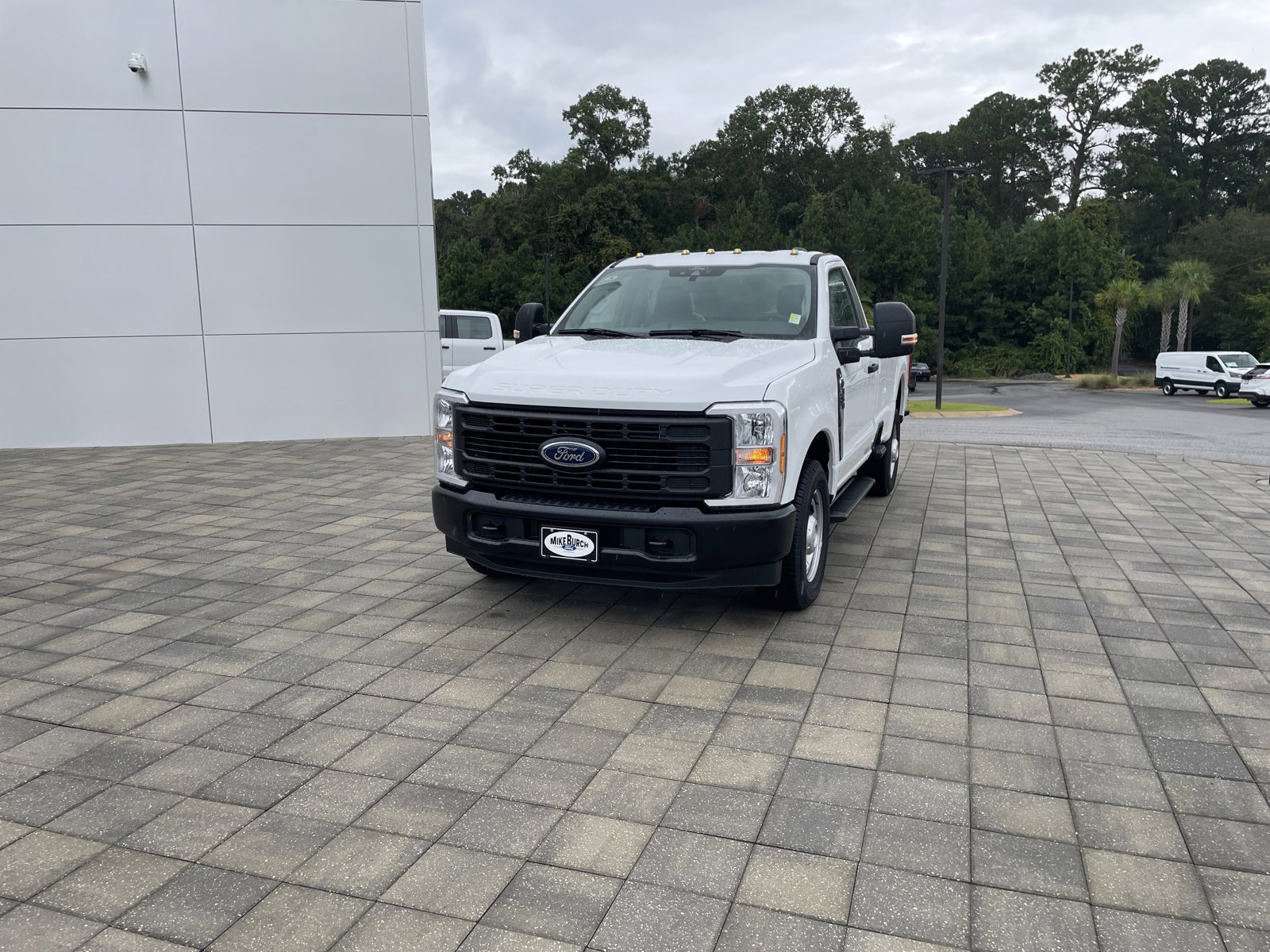 2024 Ford F-350 XL photo 2