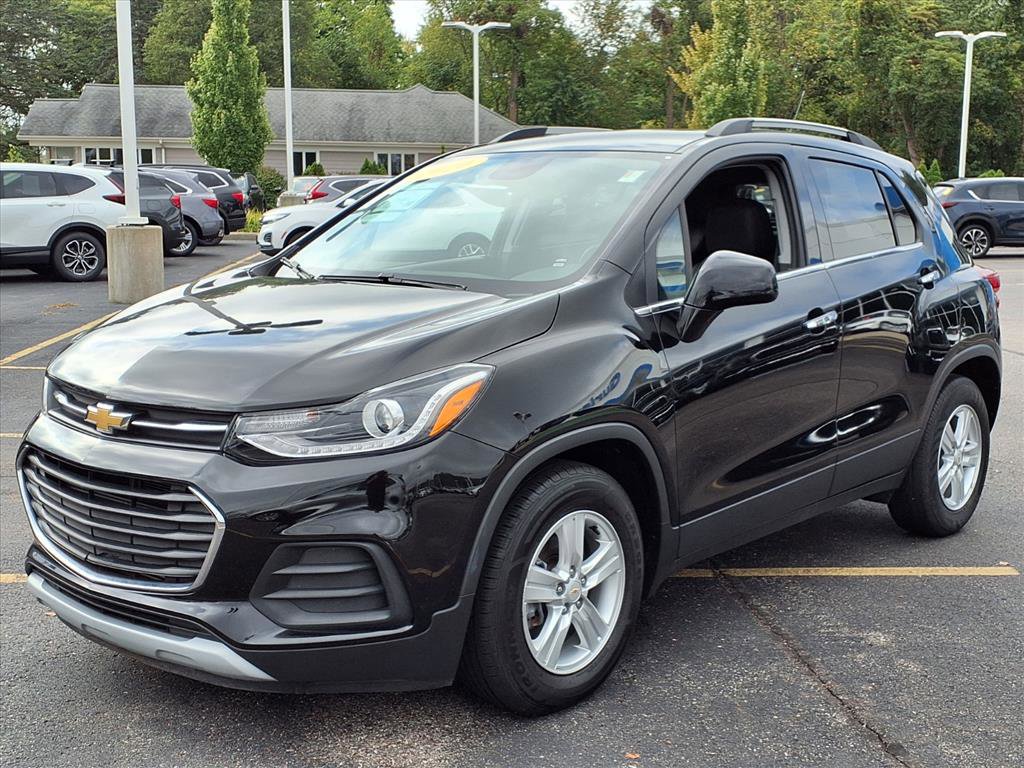 2020 Chevrolet Trax LT photo 3