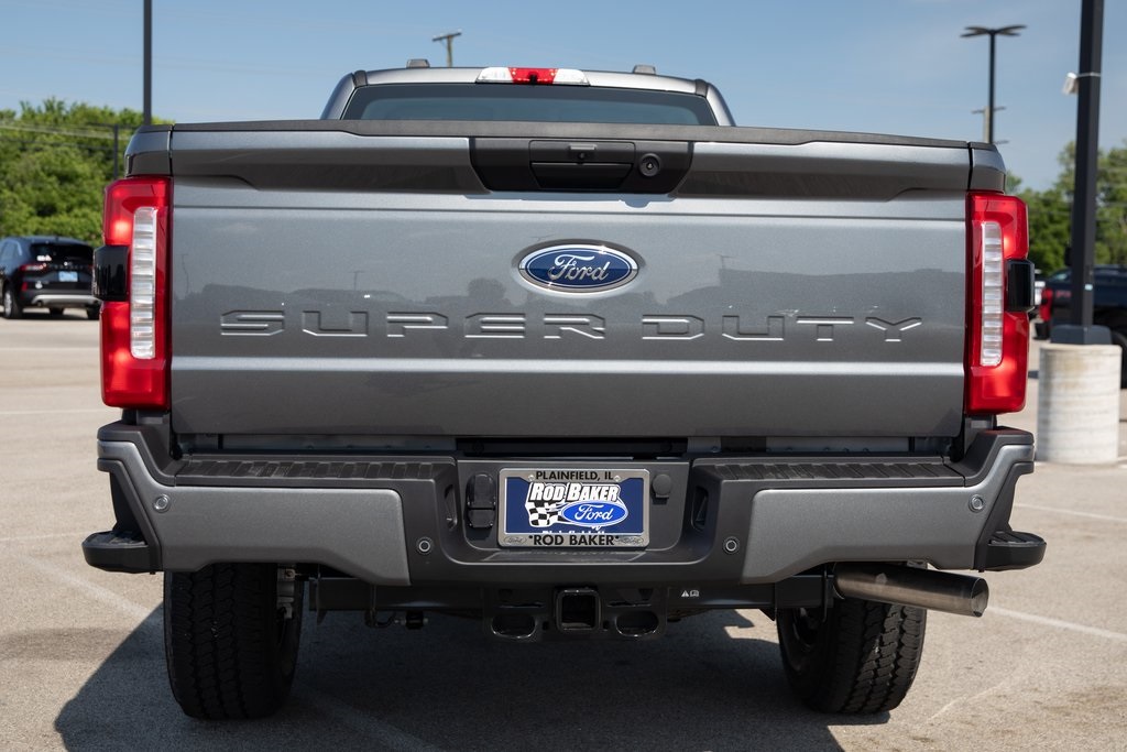 2025 Ford F-350 XL photo 11