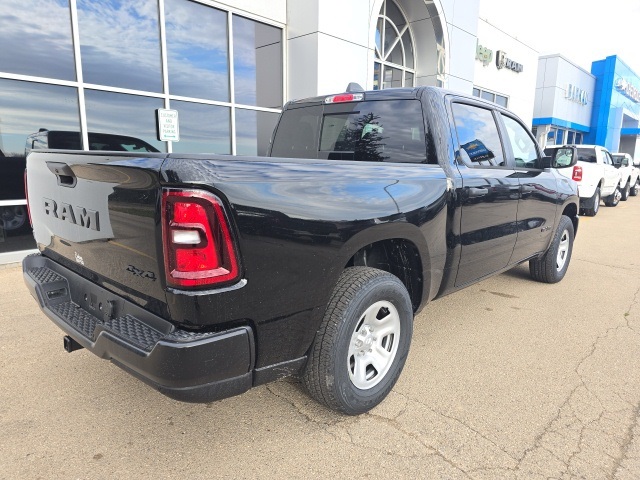 2025 Ram 1500 Tradesman photo 4