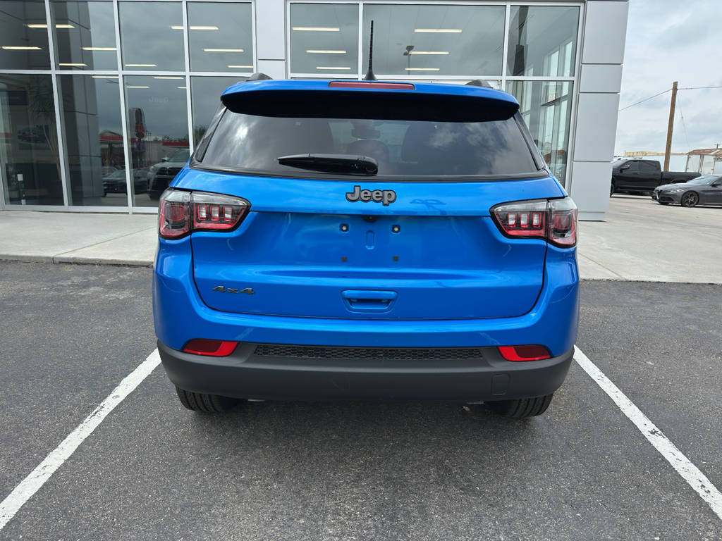 2025 Jeep Compass Latitude photo 6