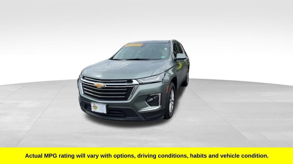 2023 Chevrolet Traverse Cloth photo 2