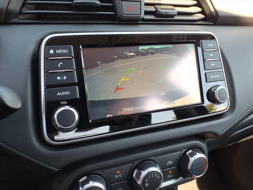 2025 Nissan Versa S photo 17