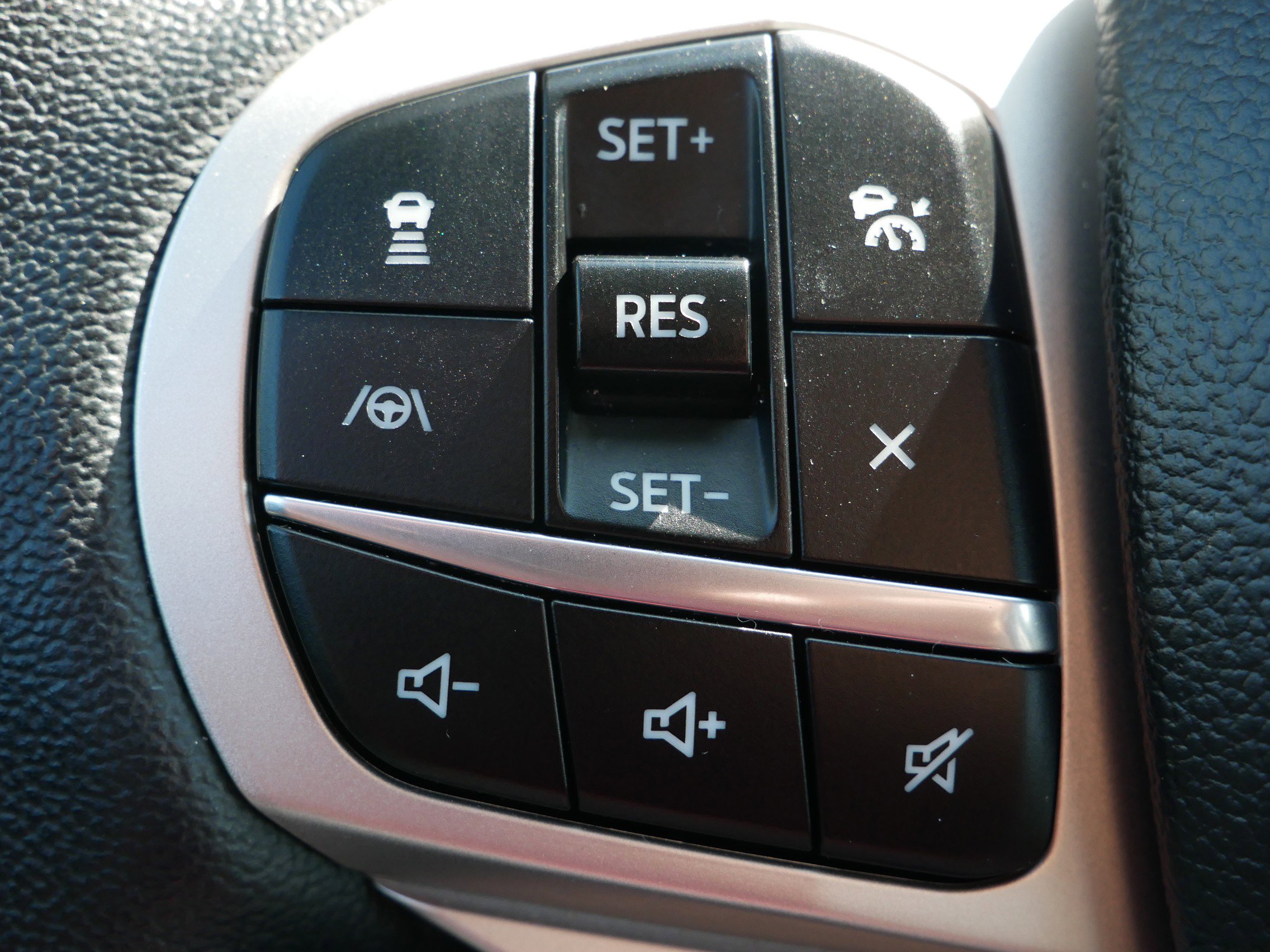 2023 Ford Explorer Limited photo 21