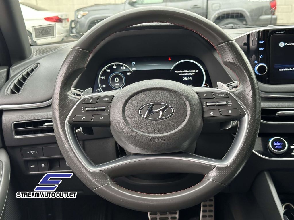 2022 Hyundai Sonata SEL Plus photo 12