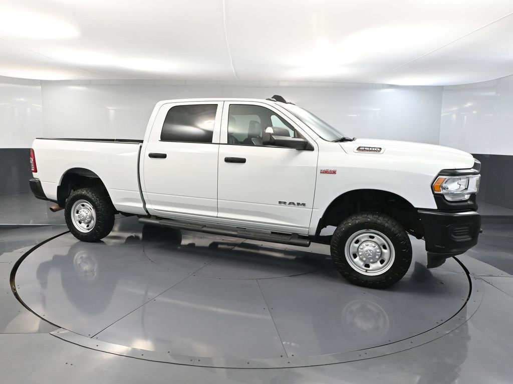 2022 Ram 2500 Tradesman photo 3