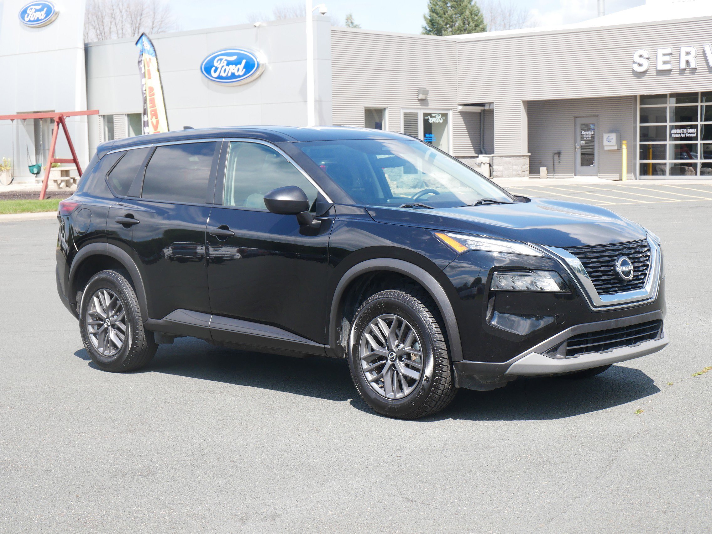 2023 Nissan Rogue S photo 7