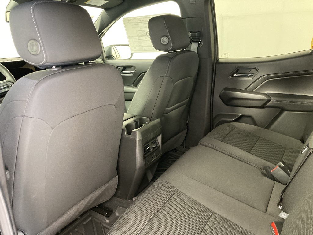2026 Chevrolet Colorado LT photo 8
