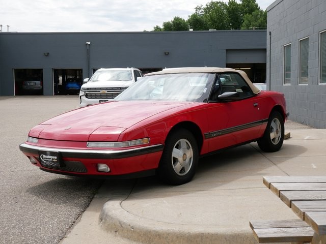1990 Buick Reatta photo 7