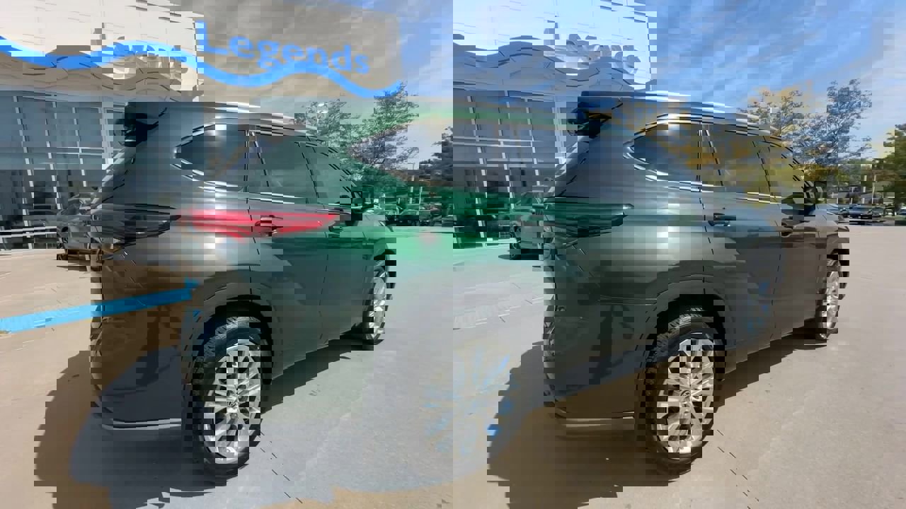 2023 Toyota Highlander Limited Platinum XLE XSE photo 8