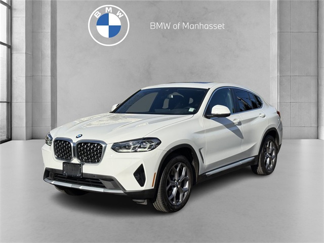 2023 BMW X4 30i's photo