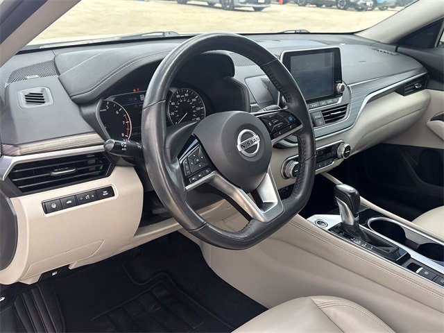 2022 Nissan Altima 2.5 SL photo 2